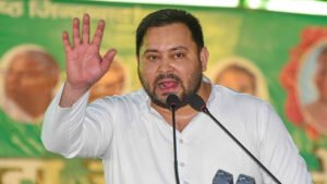 बिहार विधानसभा में हंगामा: राज्यपाल के अभिभाषण पर तेजस्वी यादव गायब, NDA दलों ने साधा निशाना